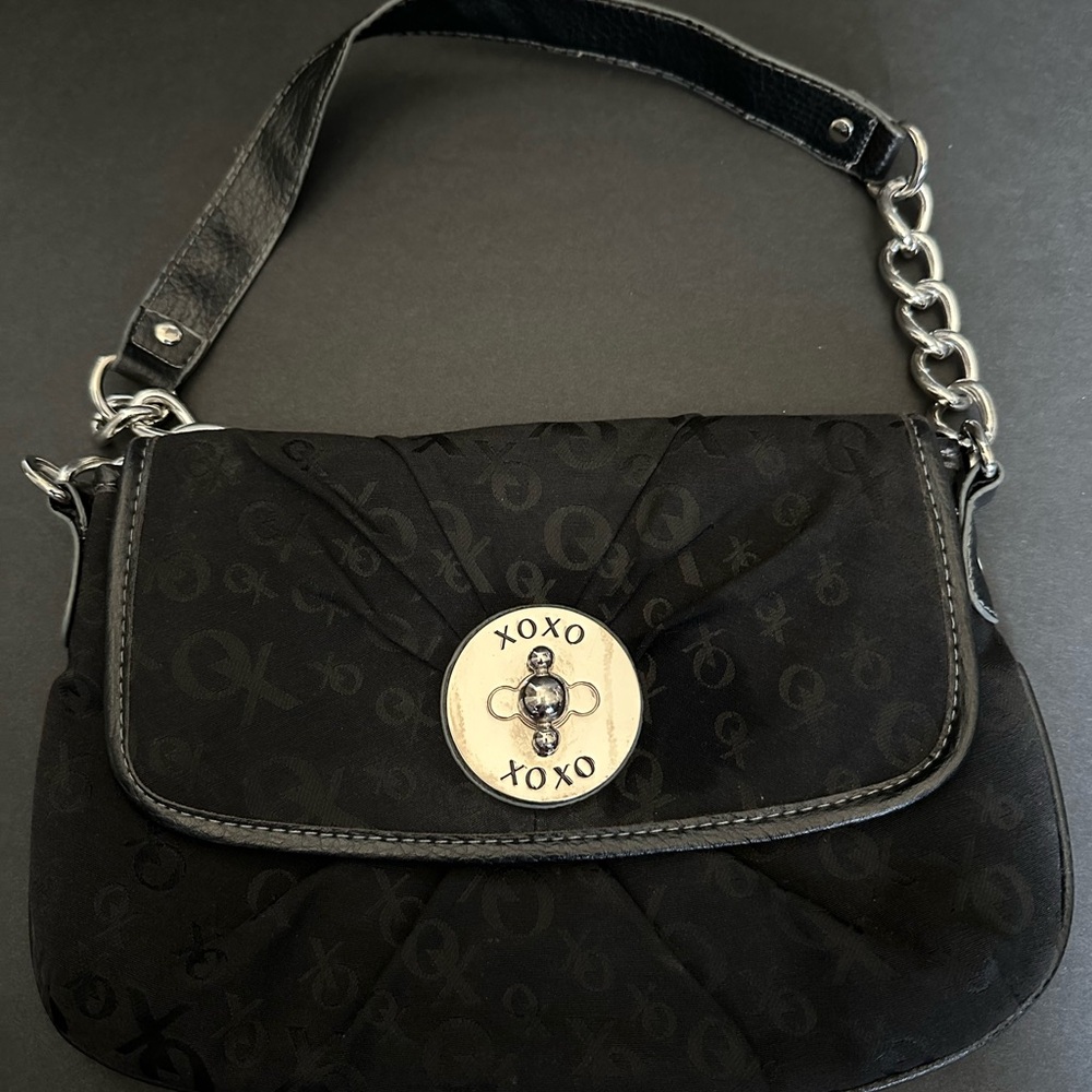 XOXO TWISTER JACQUARD Black Shoulder Bag with Leather and Chain Strap